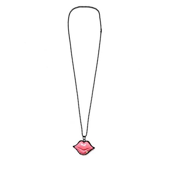 Red Lip with Diamond Mole Style Pendant Necklace - Picture 3 of 3